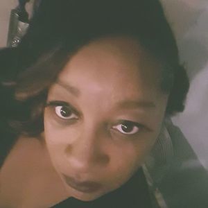 Meet your Posher, Tonya